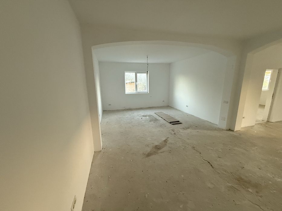 Casa 130 m2 Roata de jos