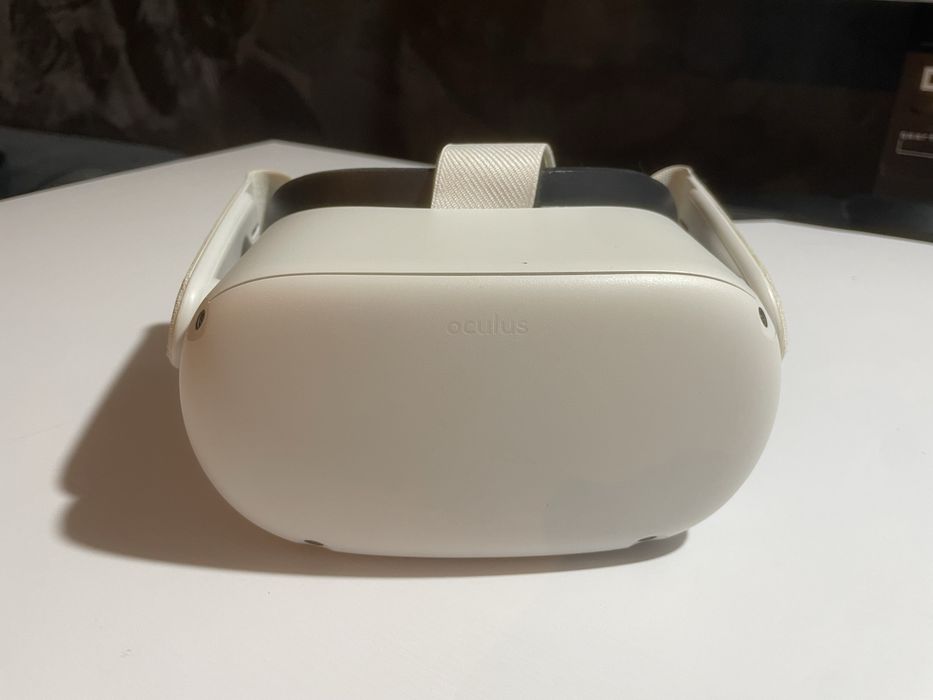 Oculus Quest 2 128GB+ Cablu Kiwi link PC– aproape nou, folosit foarte puțin