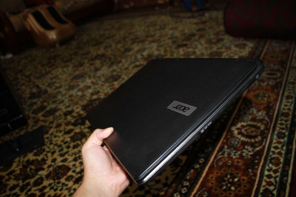 Acer Aspire ES1-512 офис ёки уй учун ноутбук сотилади