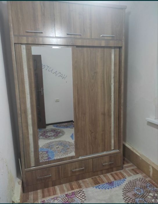 Ахмад Йугнакий 1хона 2хона қилинган