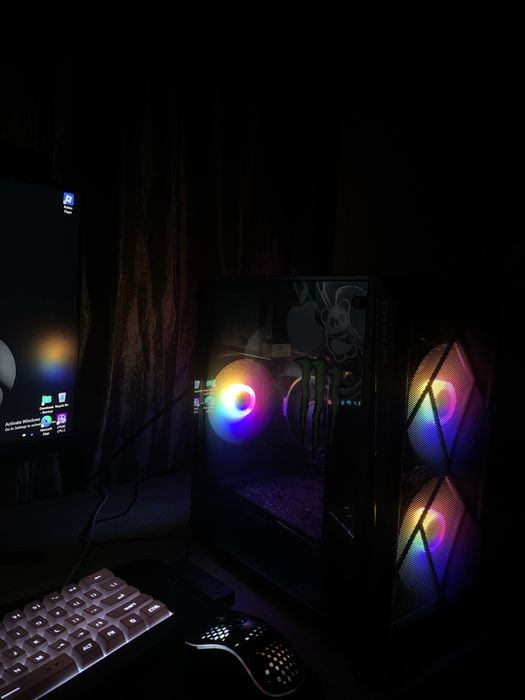 Компютър подходящ за игри БАРТЕР