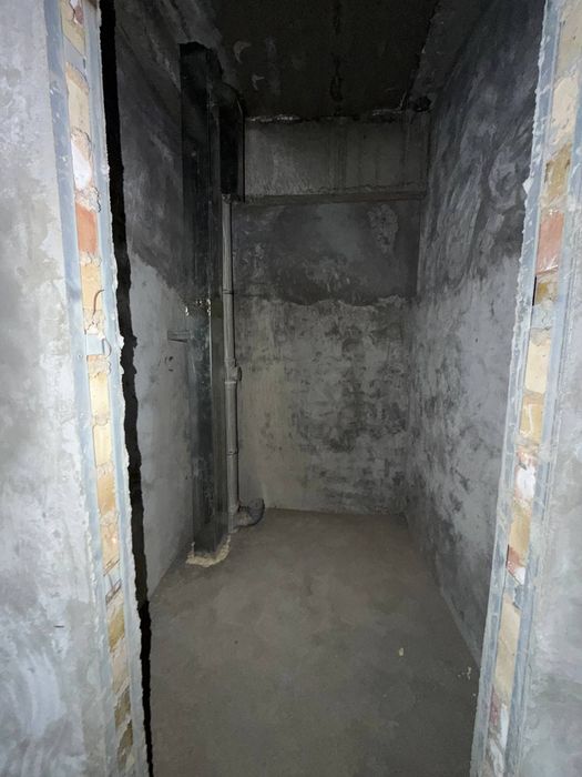 срочно продаётся в элитном доме 3х комнатная вокзал КРАСНЫЙ ДОМ!