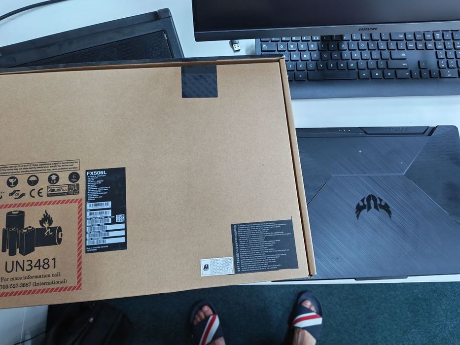 Laptop ASUS TUF FX506L  1. 5 TB ssd Intel core i7 Nvidia RTX cutie