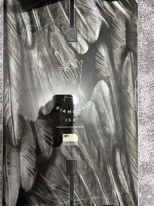 Placă Snowboard Endeavor Diamond 152 cm