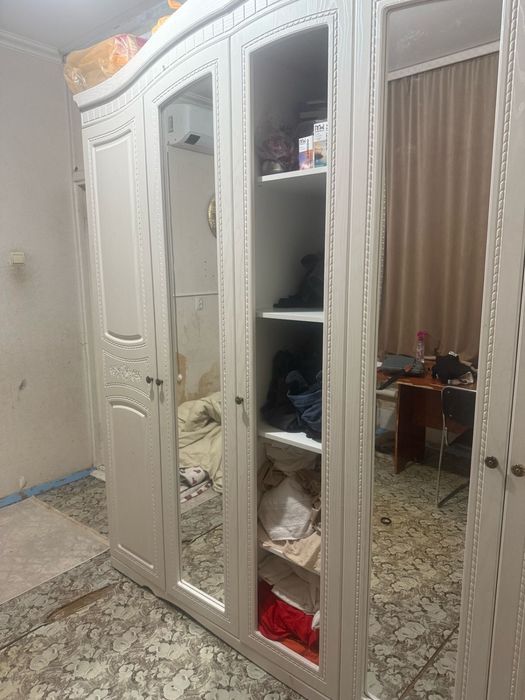 Спальный гарнитур