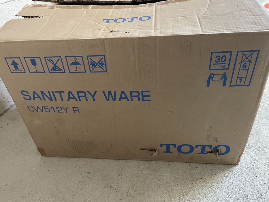 WC TOTO suspentat