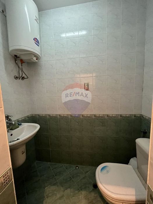 Продава се Офис в Варна, ХЕИ - 64 кв.м за 1125 €/кв.м - Снимка #6