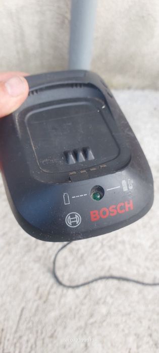 Incarcator  bosch li ion
