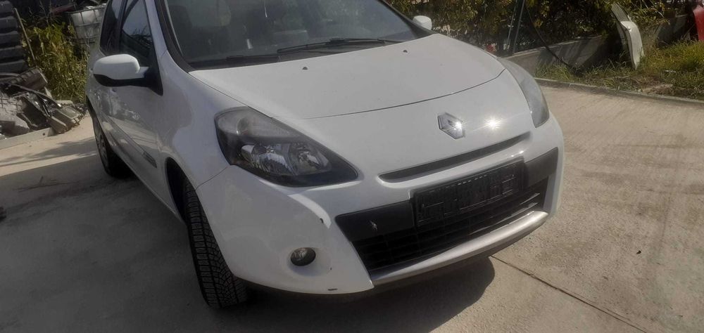 Usa stanga fata  Renault Clio 3