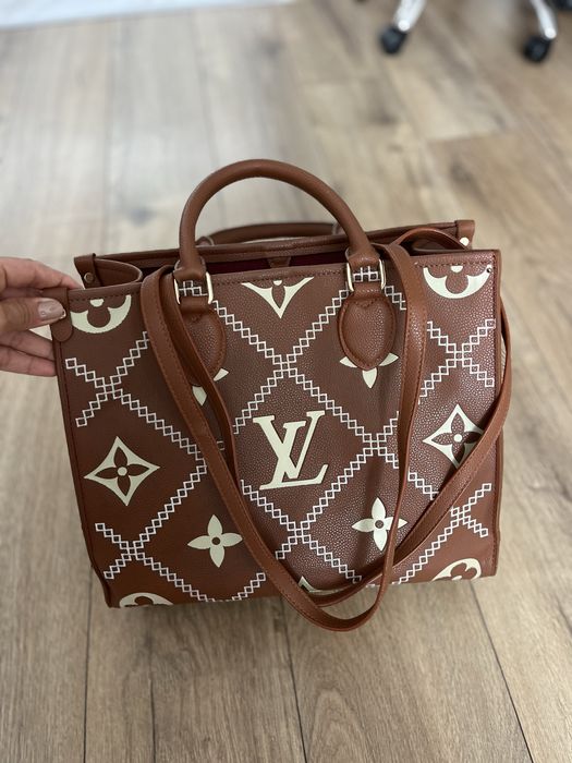 Страхотна дамска чанта