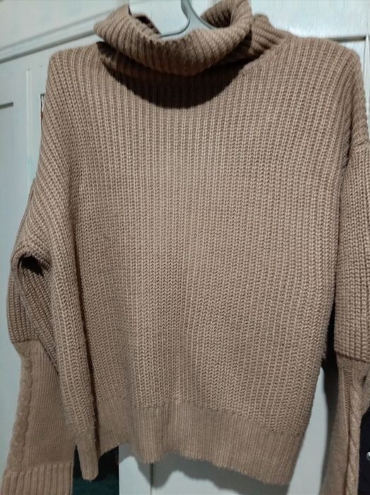 ВСЁ вещи по  2000 тг.