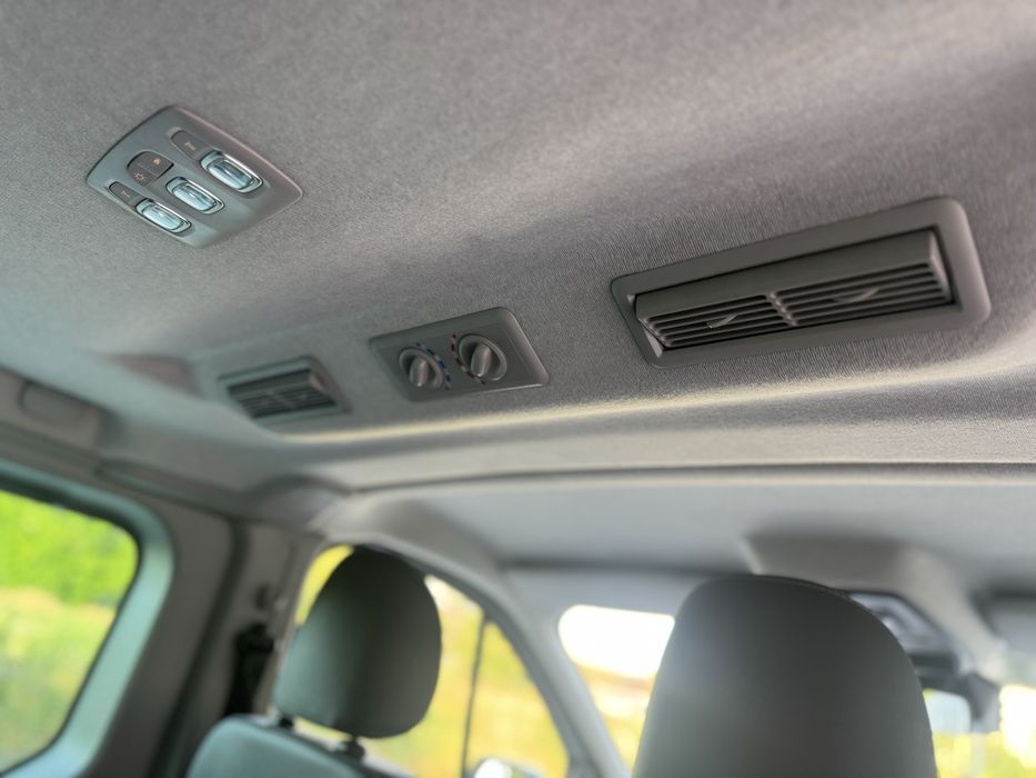 Renault Trafic lung/2022/8+1 locuri/model nou/pos leasing!