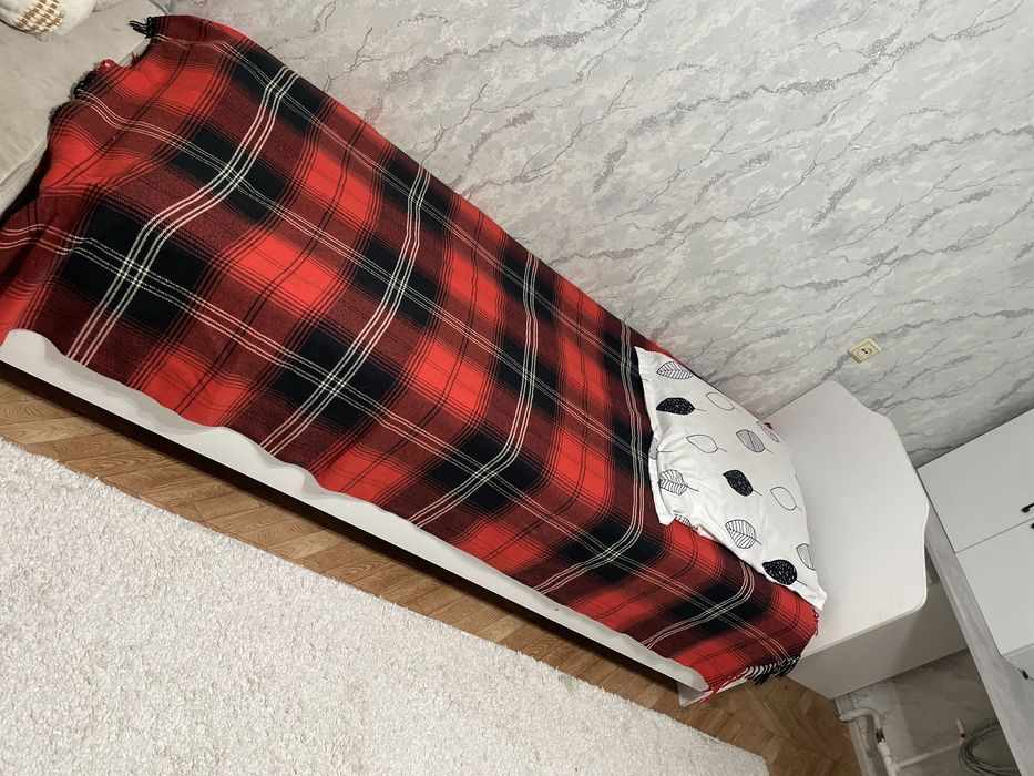 Продаю кровать