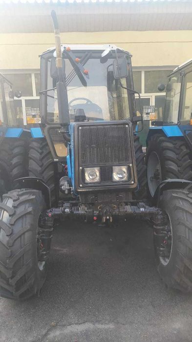 Трактор Беларус-892