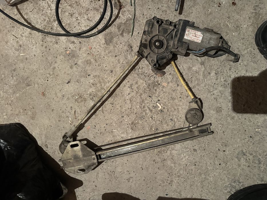 Камера задный вид стекло