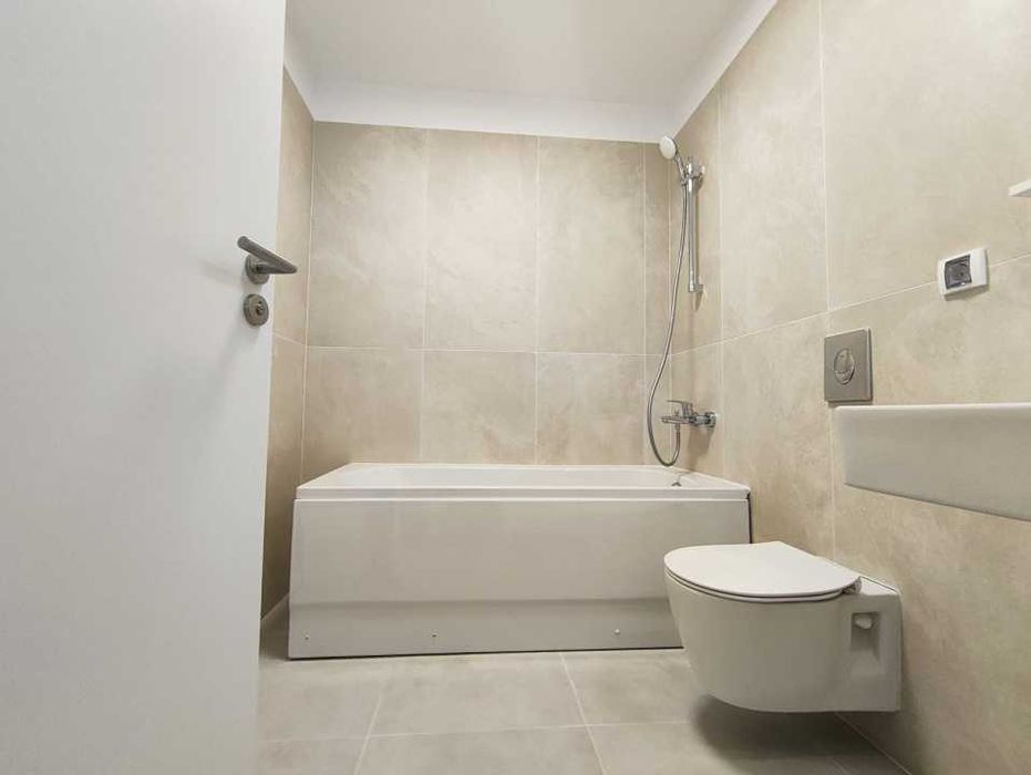 Apartament modern de inchiriat, Scala, parcare