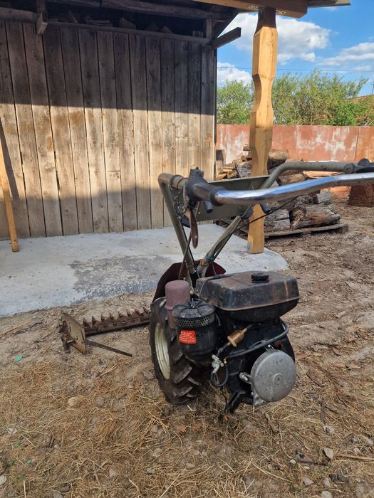 Vând cositoare Reform 715