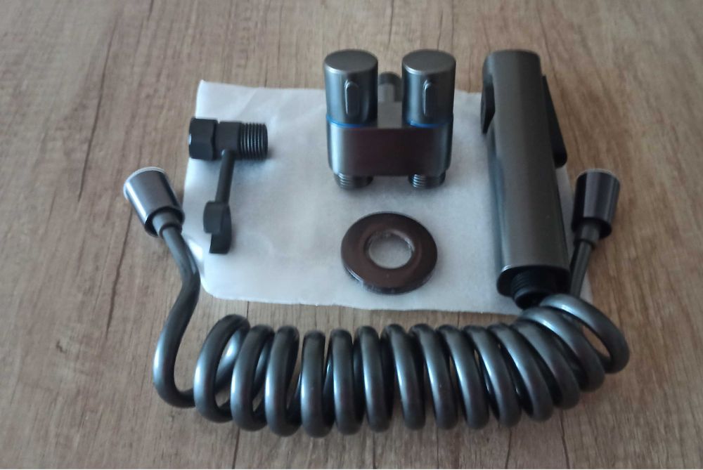 Хигиенен душ - Хром, Черен, Оръжейно сив и Бял