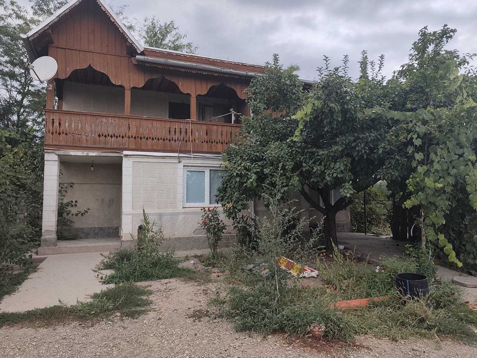 Închiriez proprietate în Merei, Buzău