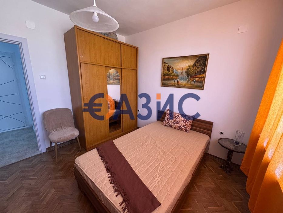 Продава се Тристаен апартамент в Бургас, Център - 50 кв.м за 2900 €/кв.м - Снимка #5
