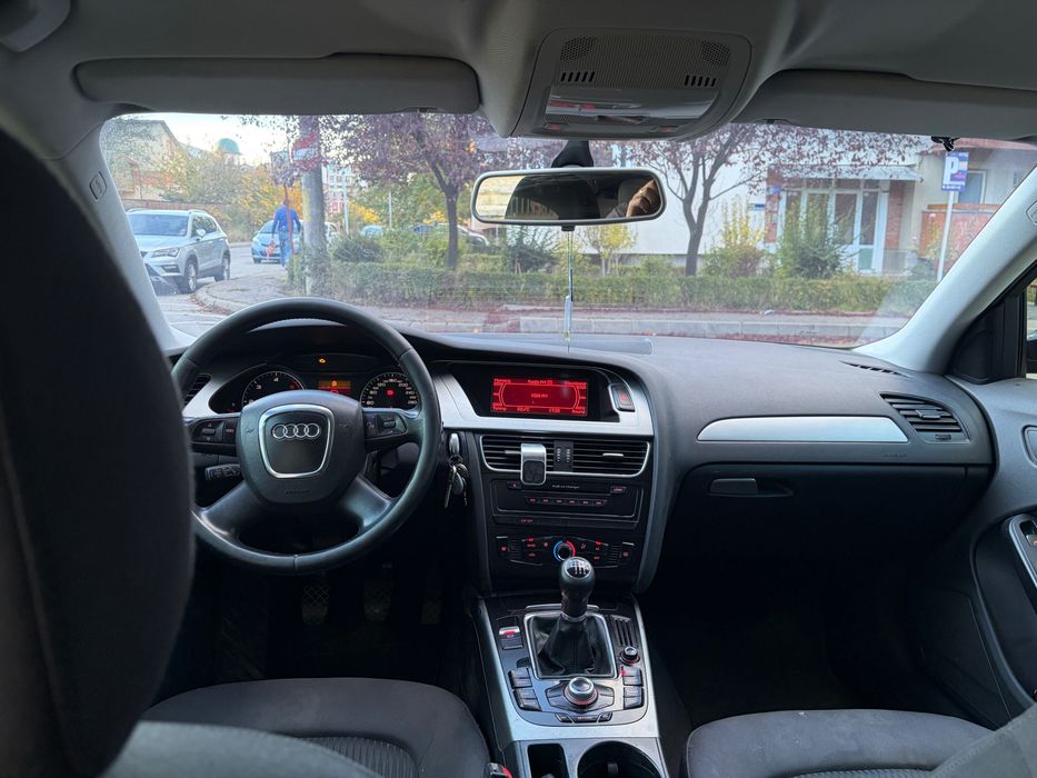 AUDI A4 2009 — imagine 13