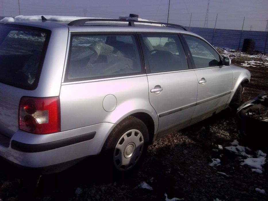 фолксфаген пасат 1.6 бензин 102к.с-2002г,на части