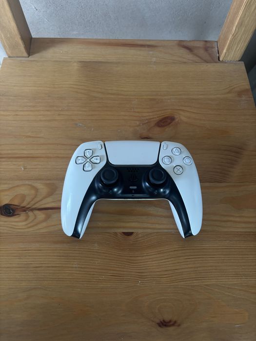 Playstation 5 825 gb