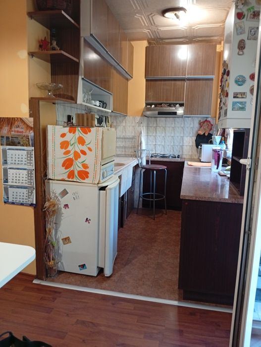 Дава се под наем Четиристаен апартамент в Варна, Левски - 90 кв.м за 179000 € - Снимка #3