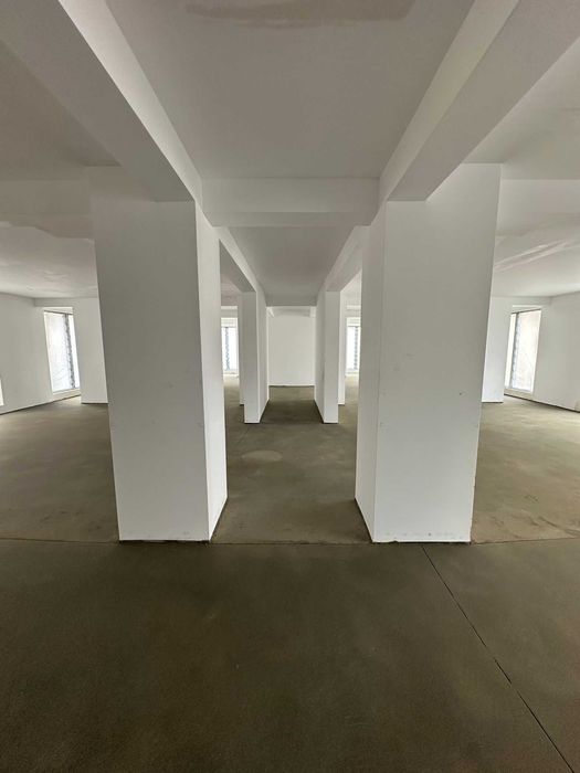 Spațiu comercial de inchiriat– ideal pentru multiple tipuri de afaceri – locație cu trafic mare de persoane, Rezervelor 65