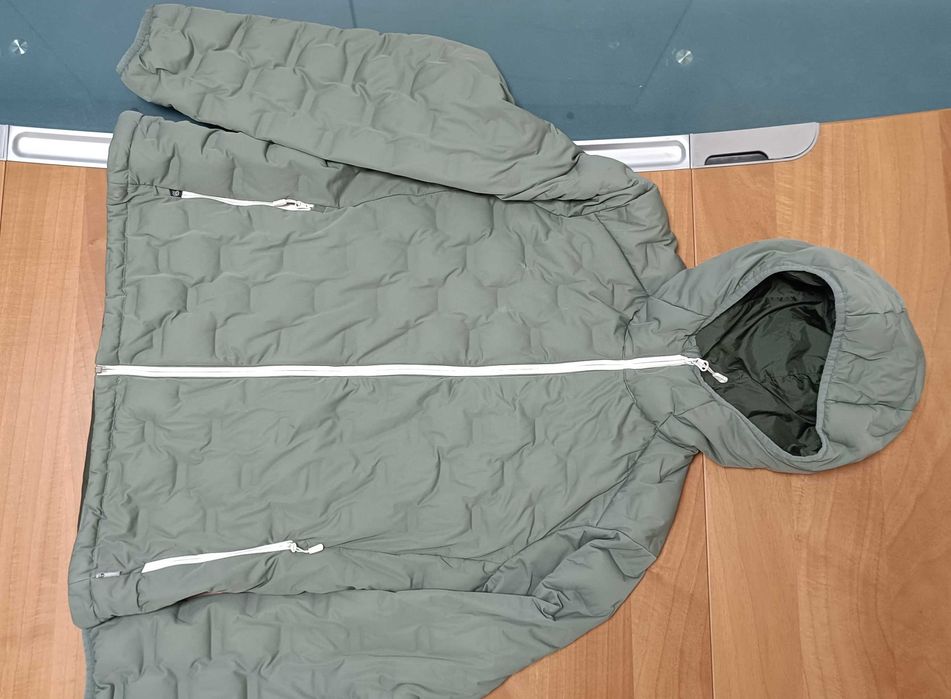 Mountain Hardwear-Пухено-Много Запазено