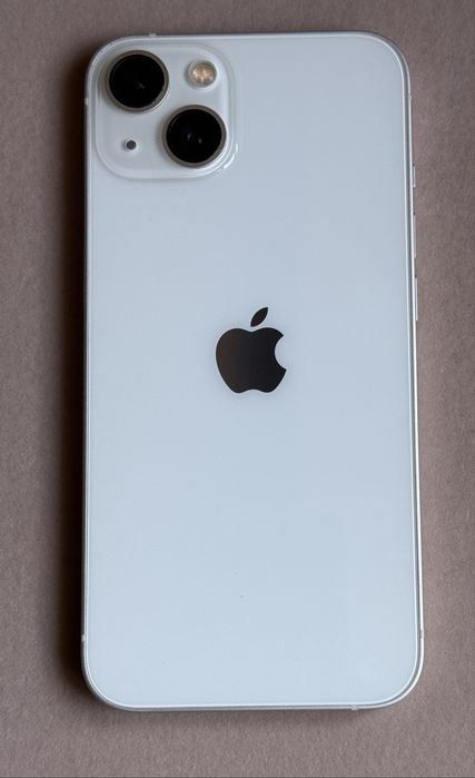 iPhone 13 white.