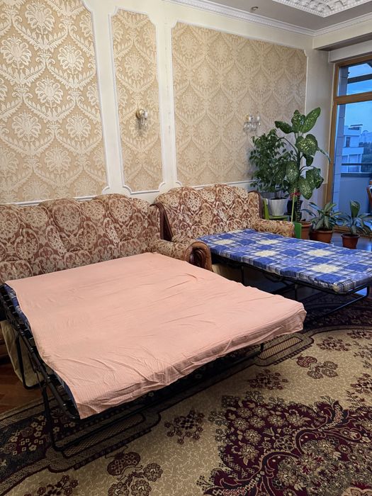 Диваны с креслом
