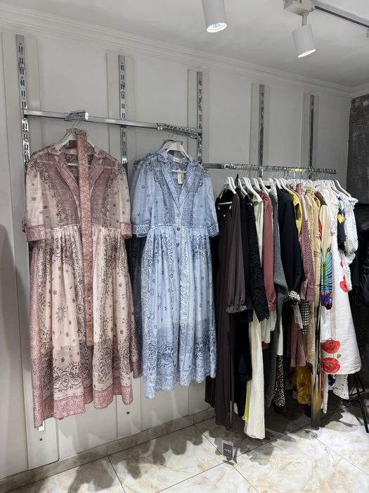 Продам мебель для магазина одежды