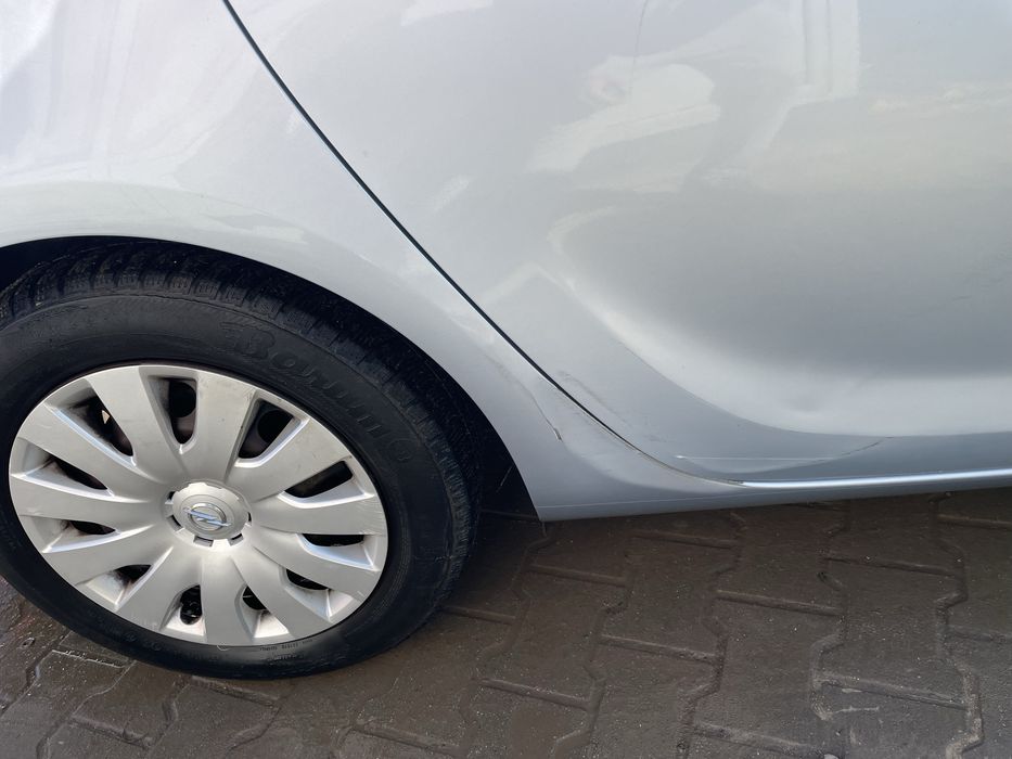 Opel astra j 1.6 - 2016