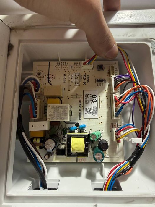 Быстрый ремонт холодильников!