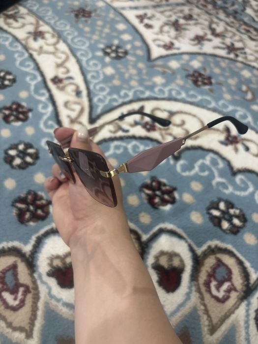 Очки солнцезащитные новые