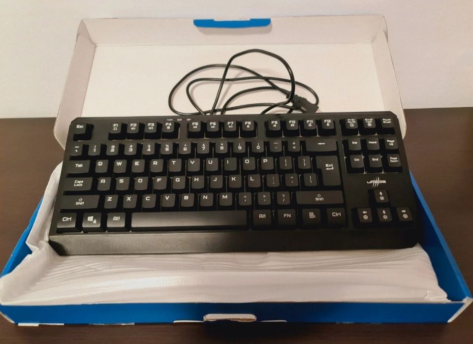 Tastatura Exodus 220