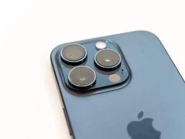 Продам Iphone 15 pro