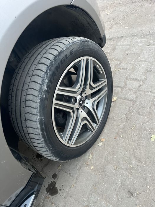 Продам комплект дисков r20