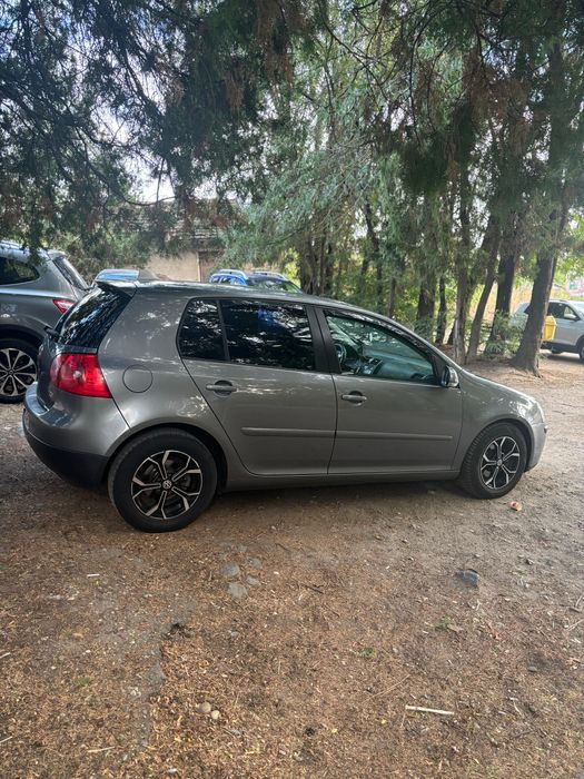 Volkswagen golf 5 1.9 tdi