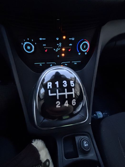 Vand sau schimb Ford c max 2016, 1,5 d