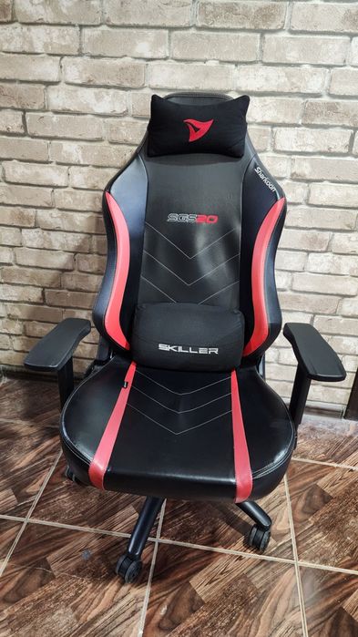 Kreslo Gaming
ideal holatda tepa 
yon qol qoyadganla