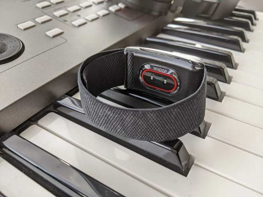 Bratara fitnes Whoop Strap 3.0