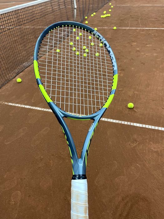 Vand Babolat Pure Aero 98 2026 - aproape noua