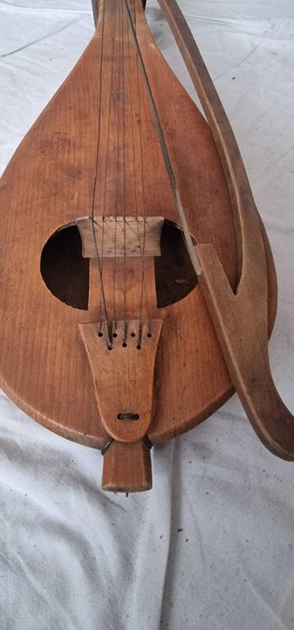 Продавам гъдулка