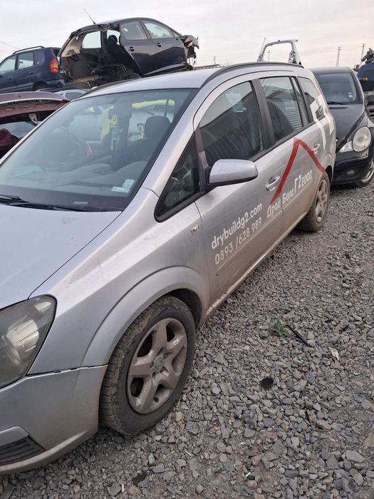 Opel Zafira 1.9 CDTI  2007 година 120 к.с 6 скорости