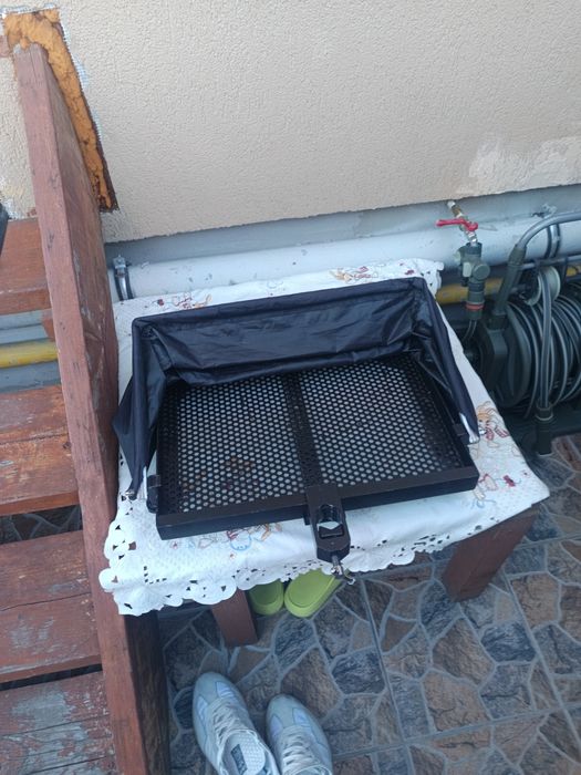 Vând tavă  laterala pescuit aluflokk