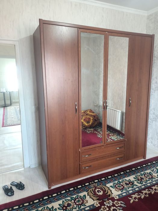 Екі бөлмелі пәтер жалға беріледі. Мкр Сайрам