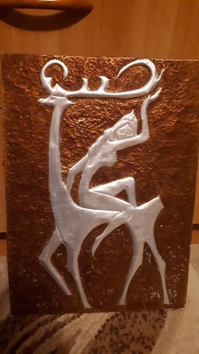 Чеканки. картины под стеклом на стену.