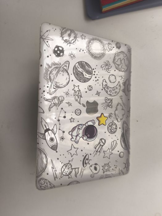 MacBook Air Pro M1 (8/512GB) — ИДЕАЛ. Срочно!